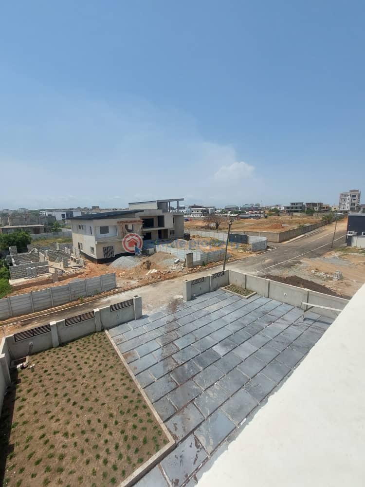 5 bedroom House For Sale Tse Addo Roundabout Accra - 4