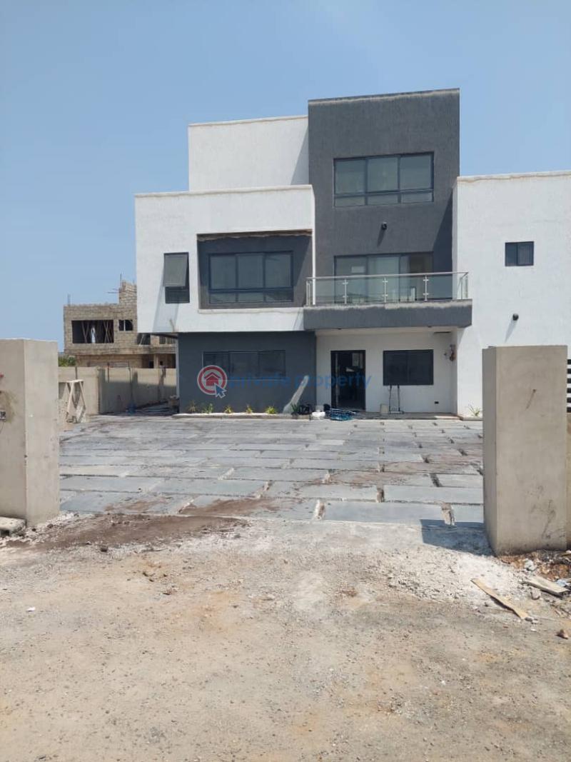 5 bedroom House For Sale Tse Addo Roundabout Accra - 17