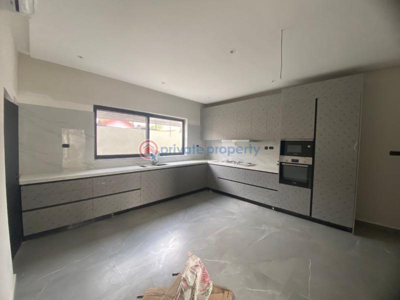 6 bedroom House For Sale Adjiriganor East Legon Accra - 11