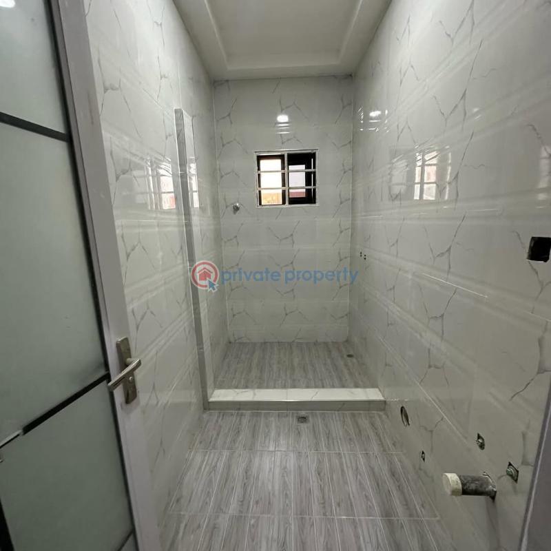 5 bedroom House For Sale Tse Addo Accra - 8