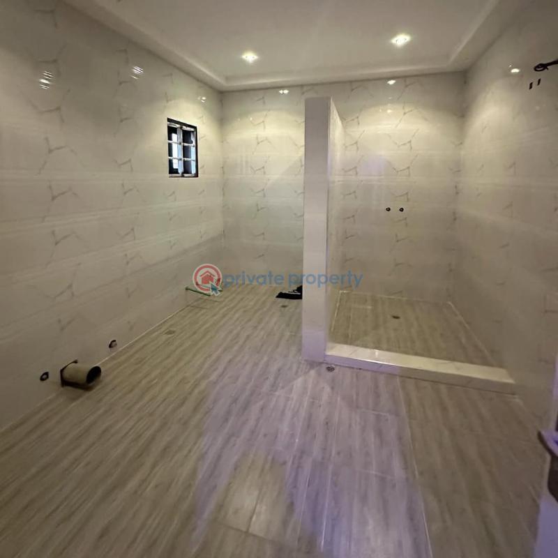 5 bedroom House For Sale Tse Addo Accra - 7