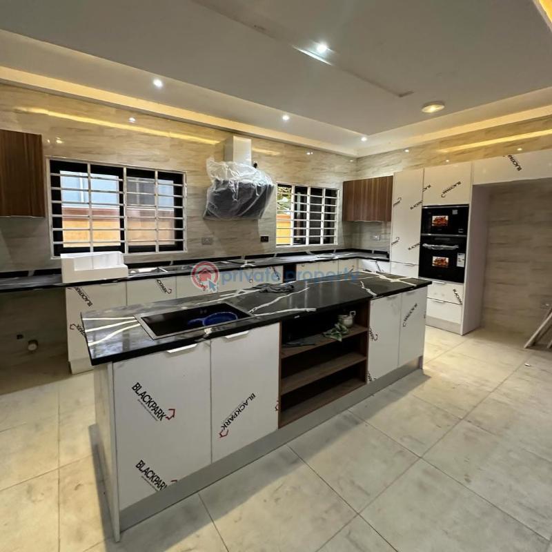 5 bedroom House For Sale Tse Addo Accra - 3