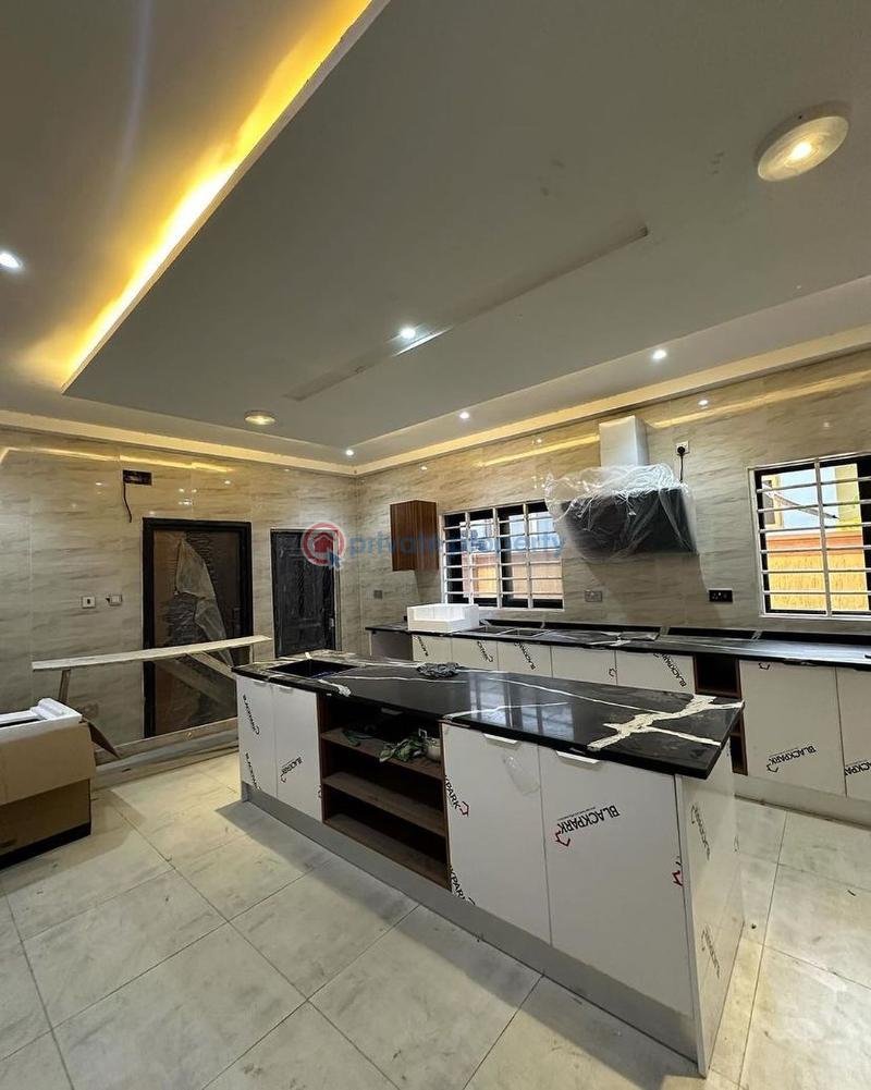 5 bedroom House For Sale Goil Tse Addo Accra - 4