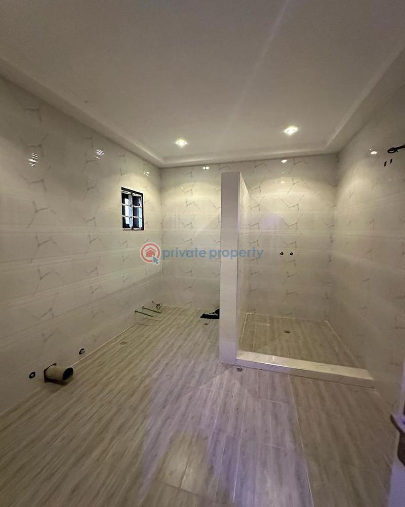 5 bedroom House For Sale Goil Tse Addo Accra - 9
