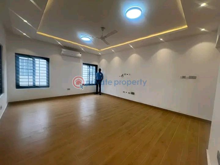 5 bedroom House For Sale North Legon Accra - 6