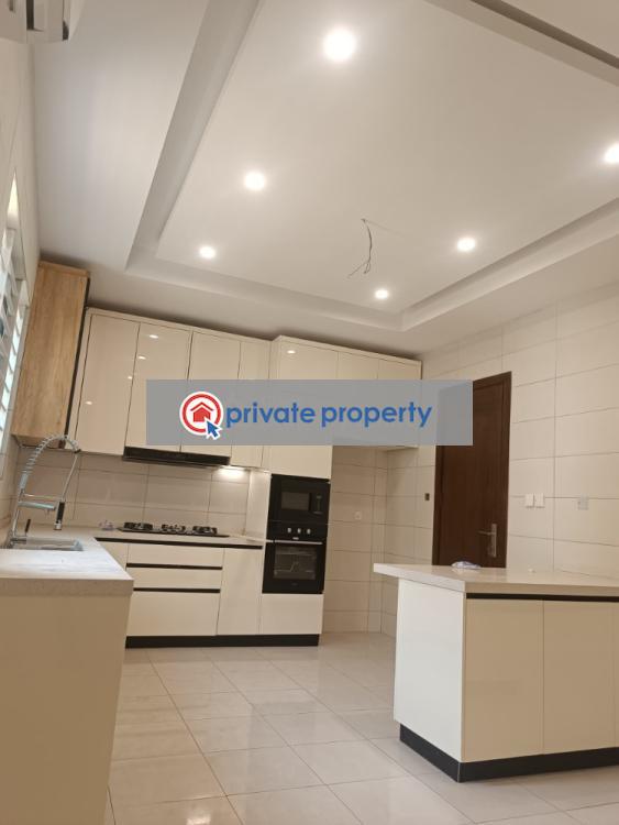 6 bedroom Detached Duplex For Sale East Legon Accra - 11