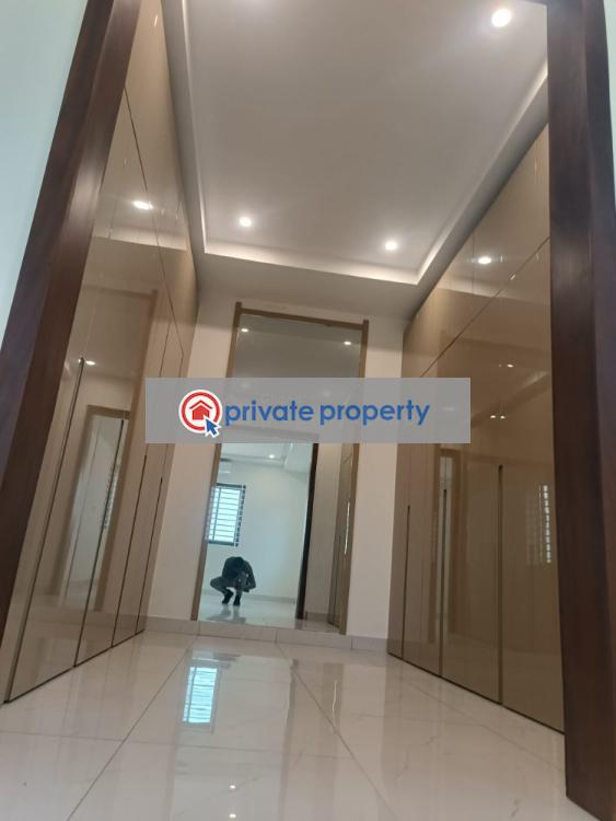 6 bedroom Detached Duplex For Sale East Legon Accra - 12
