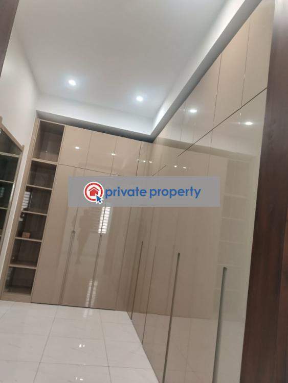 6 bedroom Detached Duplex For Sale East Legon Accra - 5