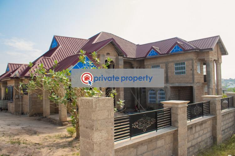 8 bedroom Terraced Bungalow For Sale &nbsp;plt 3 Blk Iii, Akwatia Line Kumasi Kumasi Metropolitan Ashanti - 6