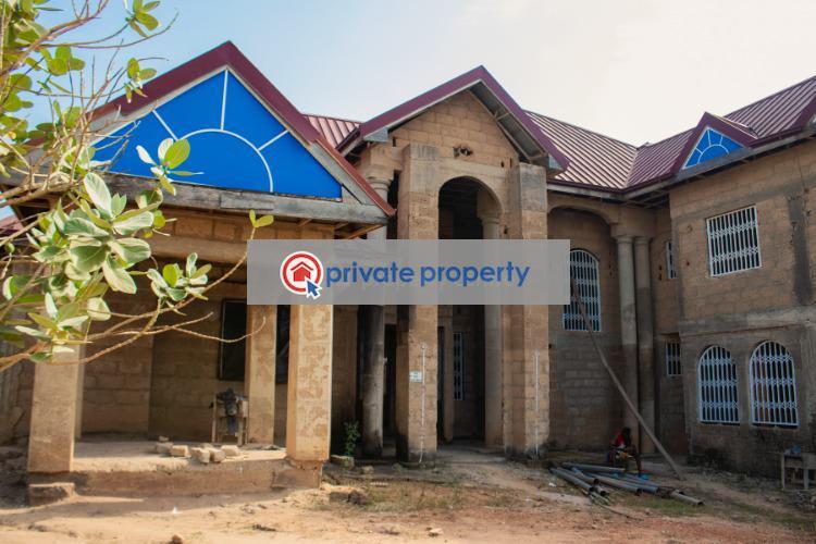 8 bedroom Terraced Bungalow For Sale &nbsp;plt 3 Blk Iii, Akwatia Line Kumasi Kumasi Metropolitan Ashanti - 1