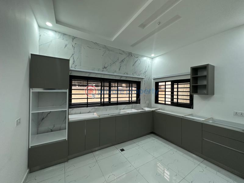 4 bedroom House For Sale American House, East Legon Ambassadorial Enclaves East Legon Accra - 11