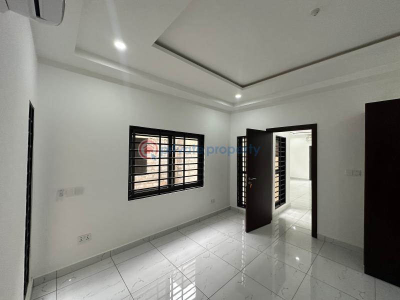 4 bedroom House For Sale American House, East Legon Ambassadorial Enclaves East Legon Accra - 16