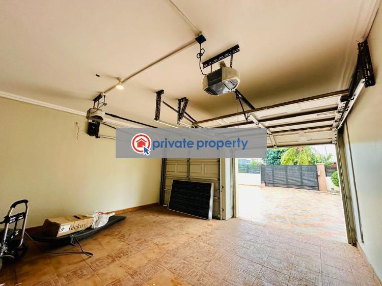 6 bedroom Detached Duplex For Sale &nbsp;lakeside Estate Adenta Municipal Accra - 2