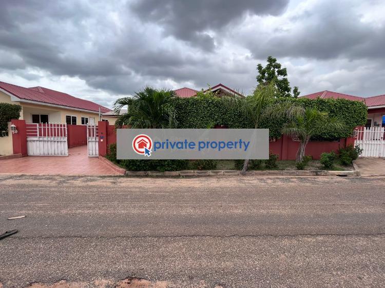 3 bedroom House For Sale &nbsp;devtraco Estate Community 25 Tema Accra - 1