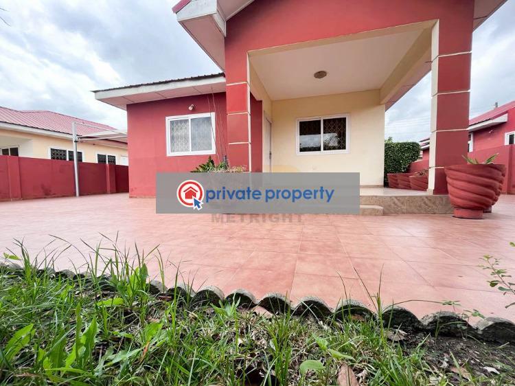 3 bedroom House For Sale &nbsp;devtraco Community 25 Tema Accra - 3