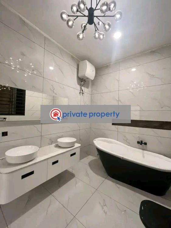 3 bedroom Townhouse For Sale &nbsp;kingsby Roundabout Achimota Accra - 4