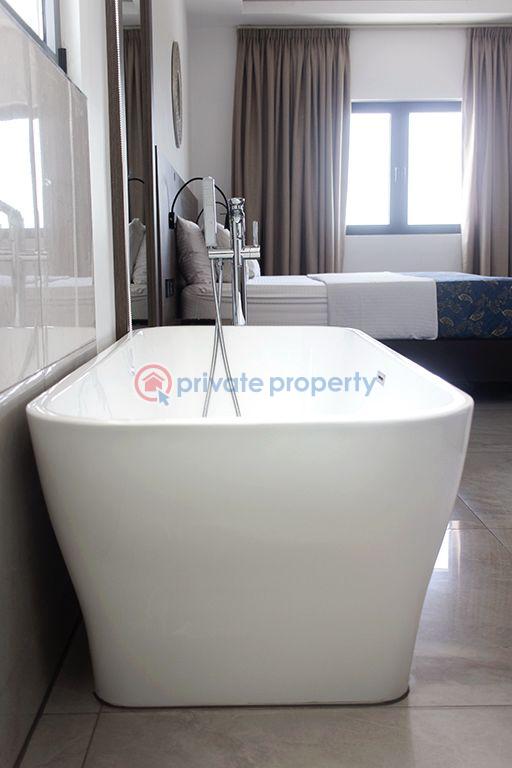 2 bedroom Apartment For Rent Osu Accra - 1