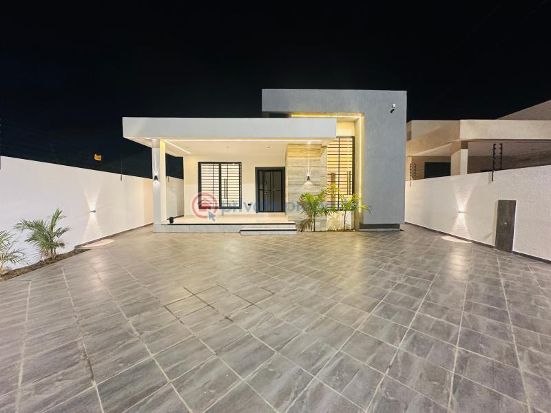 3 bedroom House For Sale Lakeside Estates. Adenta Municipal Accra - 4