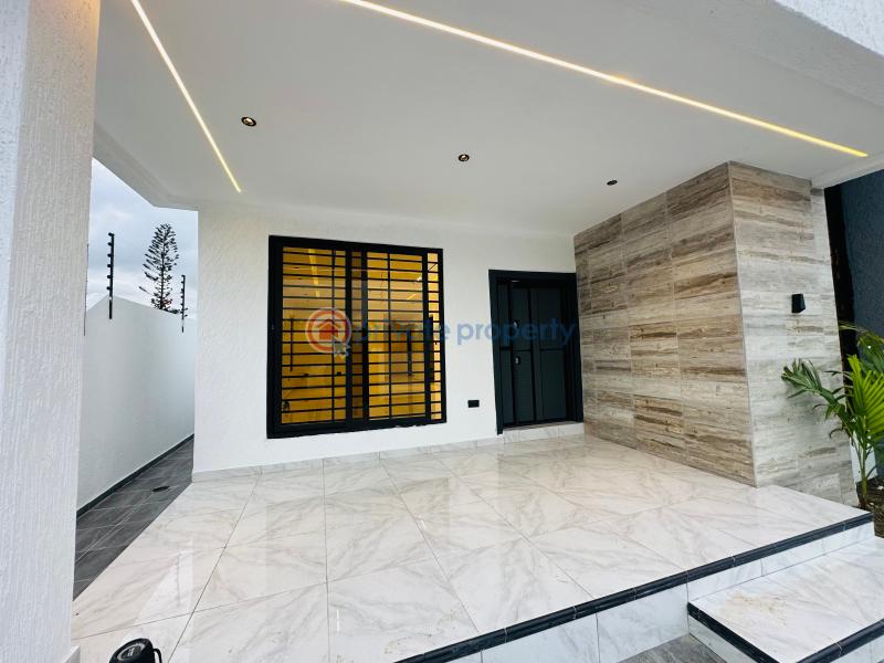 3 bedroom House For Sale Lakeside Estates. Adenta Municipal Accra - 6