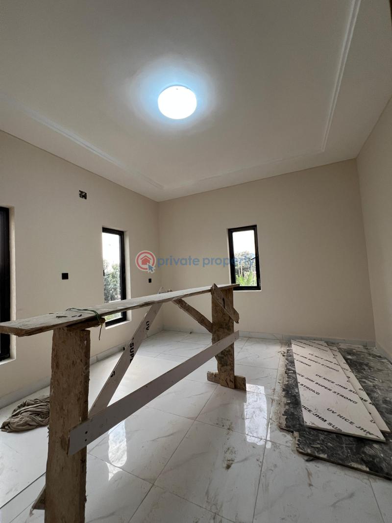 4 bedroom House For Sale Adenta Adenta Municipal Accra - 3