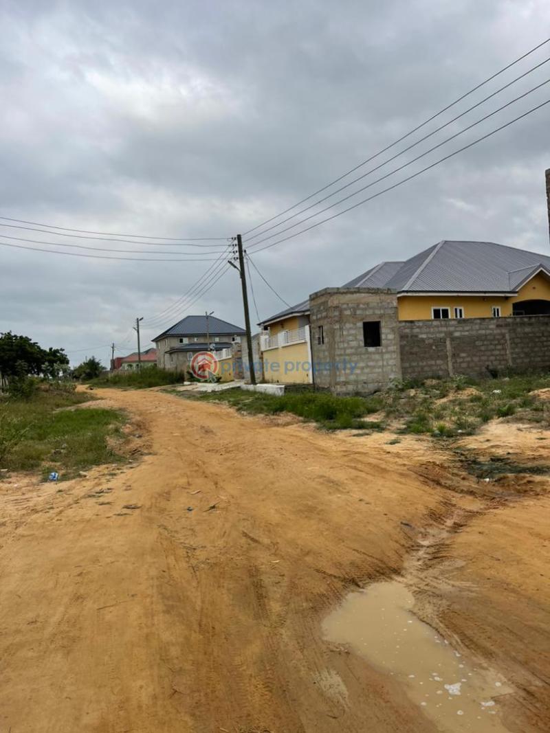 Land For Sale Beachroad Prampram Ningo Prampram District Accra - 1