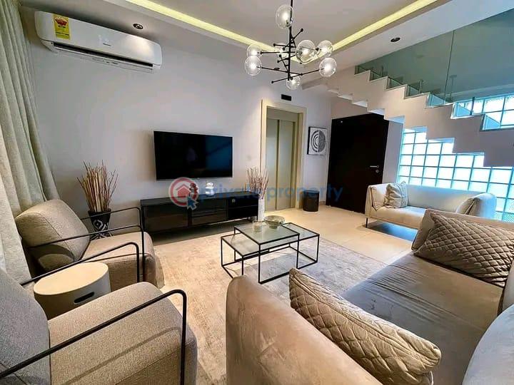3 bedroom Townhouse Short let Airport Residential Area Accra - 2
