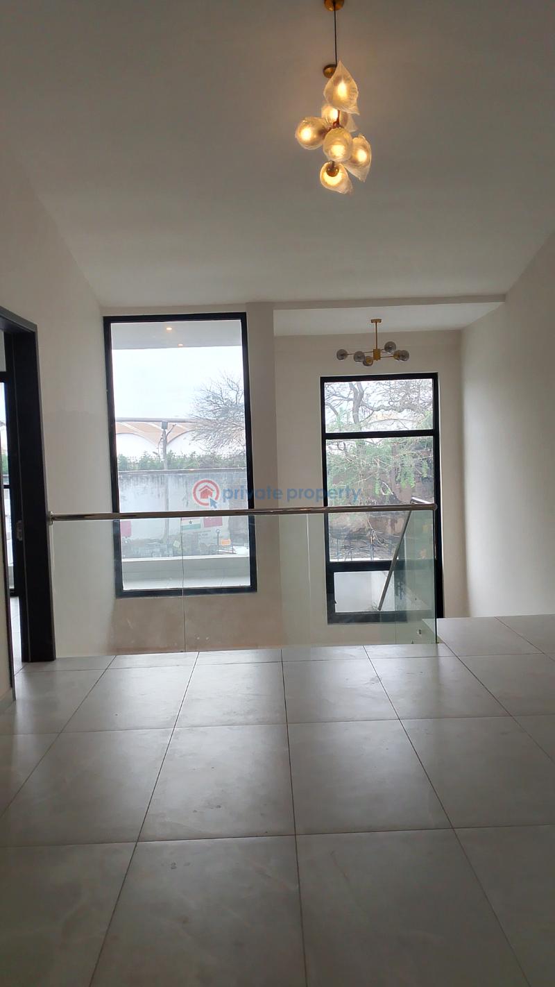 4 bedroom Semi detached Duplex For Rent North Industrial Area Accra. North Kaneshie Accra - 13