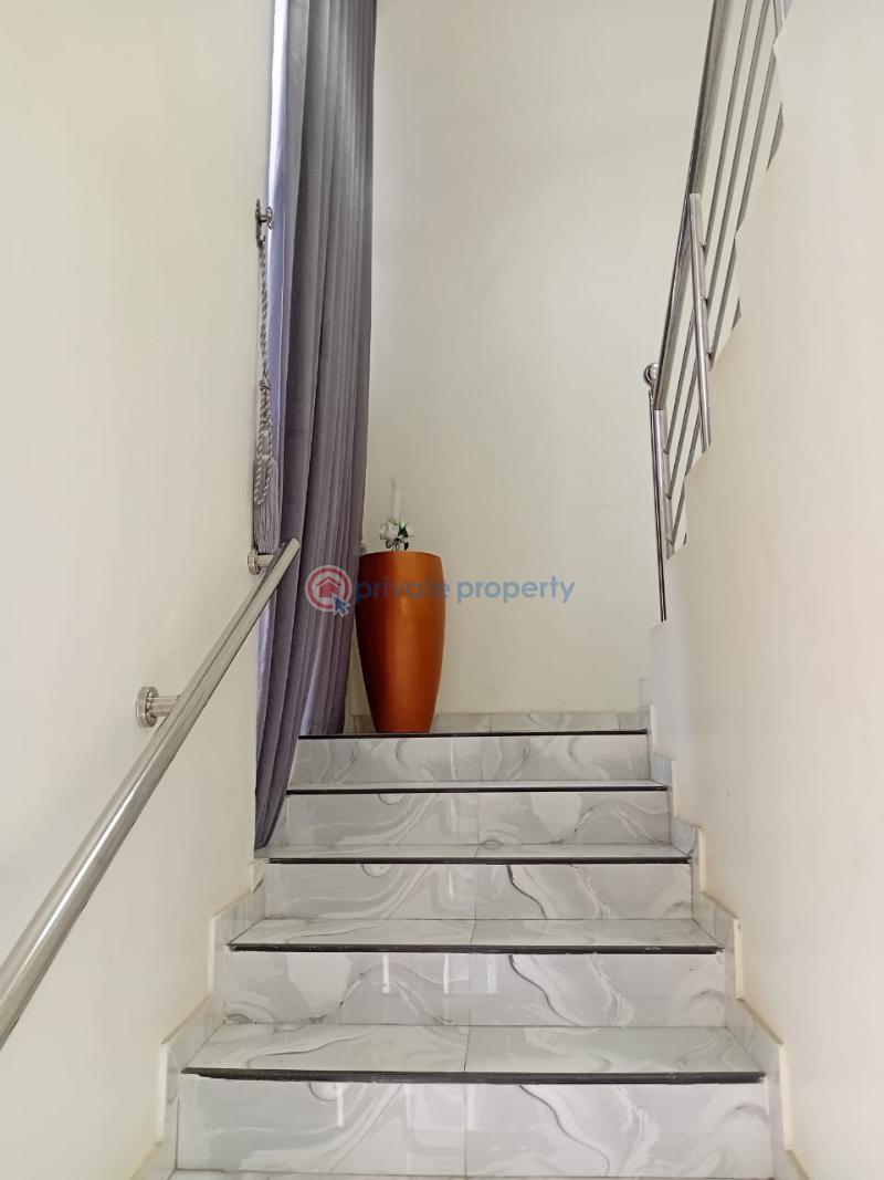 5 bedroom House For Sale Kwabenya Acp Estate Accra Metropolitan  - 12