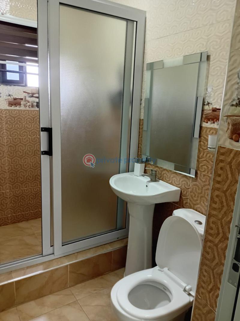 5 bedroom House For Sale Kwabenya Acp Estate Accra Metropolitan  - 10