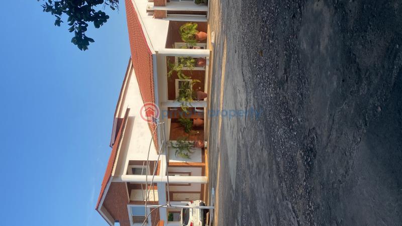 6 bedroom House For Sale Located Near Golden Door Tantra Hills Close To The Achimota Mall Accra - 0
