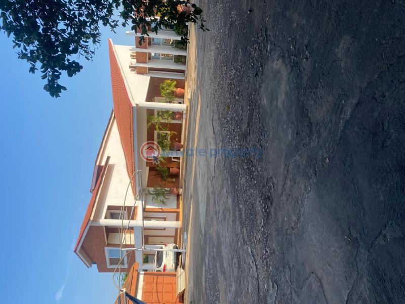6 bedroom House For Sale Located Near Golden Door Tantra Hills Close To The Achimota Mall Accra - 2