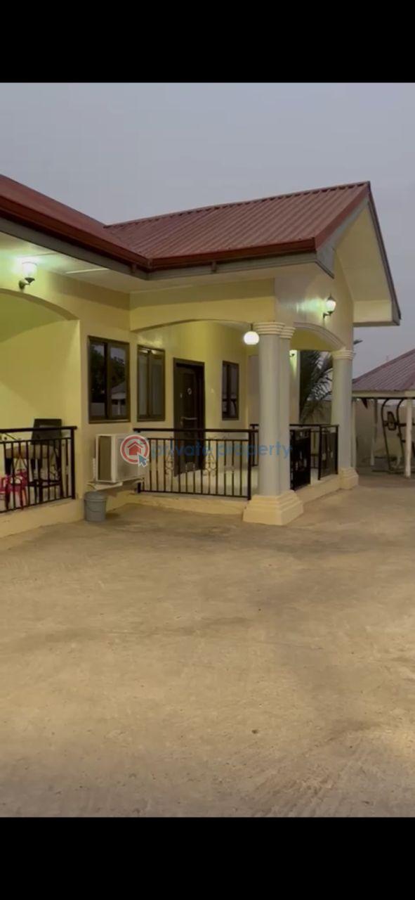 3 bedroom House For Sale Opeikuma Kasoa Awutu-Senya East Central Region - 1