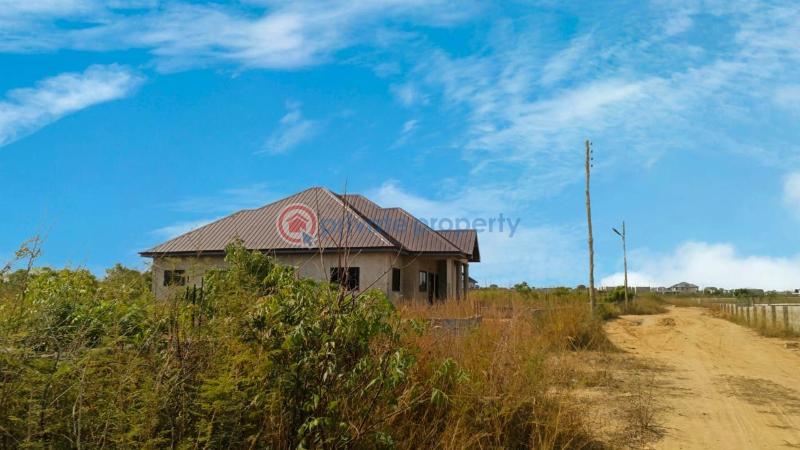 Land For Sale Tsopoli Police Barrier Tsopoli Ningo Prampram District Accra - 0