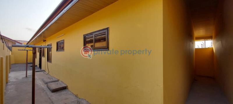 3 bedroom House For Sale Community 25 Tema Accra - 2