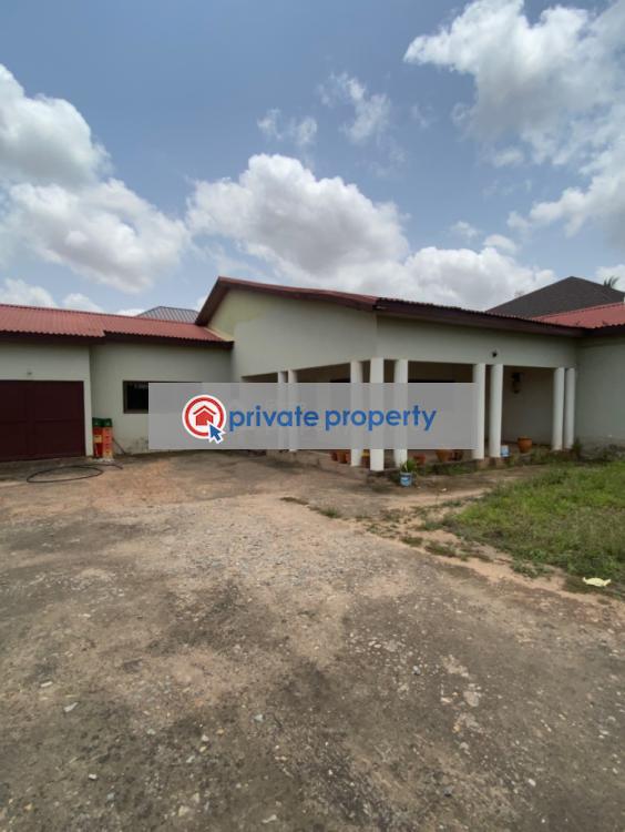 3 bedroom Detached Bungalow For Sale &nbsp;north Legon( Agbogba) Ga East Municipal Accra - 2