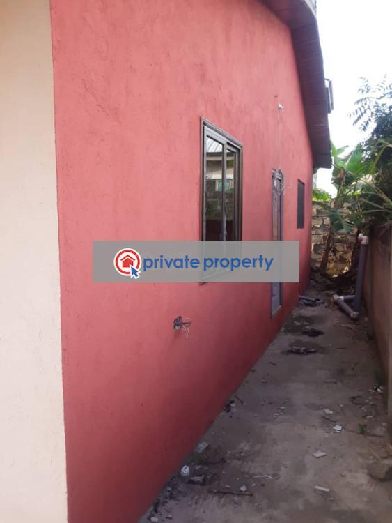 2 bedroom Detached Bungalow For Sale &nbsp;amasaman Obeyeyie Accra Metropolitan  - 7