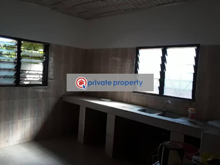 2 bedroom Detached Bungalow For Sale &nbsp;amasaman Obeyeyie Accra Metropolitan  - 11