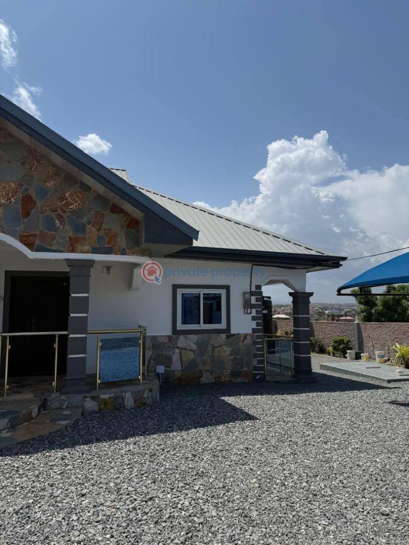 2 bedroom House For Sale Mc Carthy Hill McCarthy Hill Ga South Municipal Accra - 1