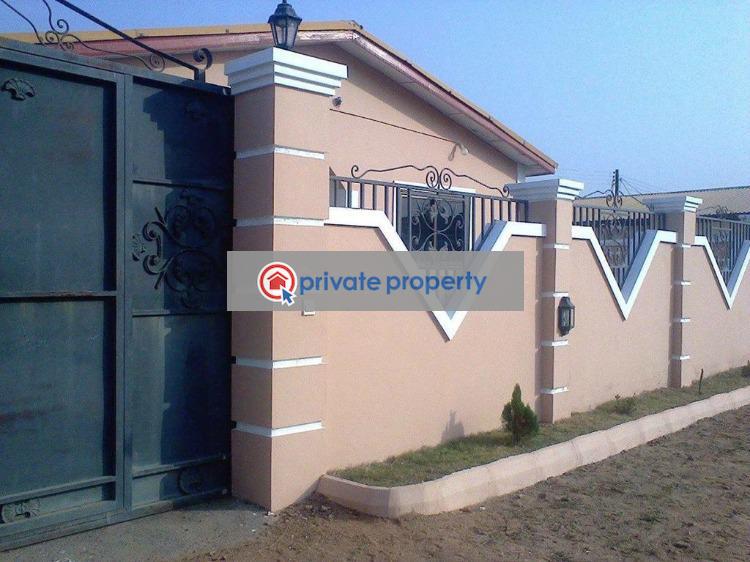 2 bedroom Detached Bungalow For Sale &nbsp;kutunse Amasaman Accra Metropolitan  - 1