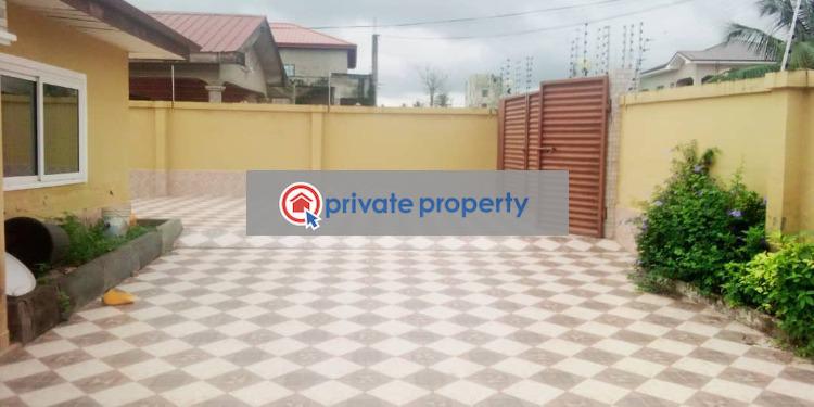 3 bedroom Detached Bungalow For Sale &nbsp;amasaman Kutunse Accra Metropolitan  - 6
