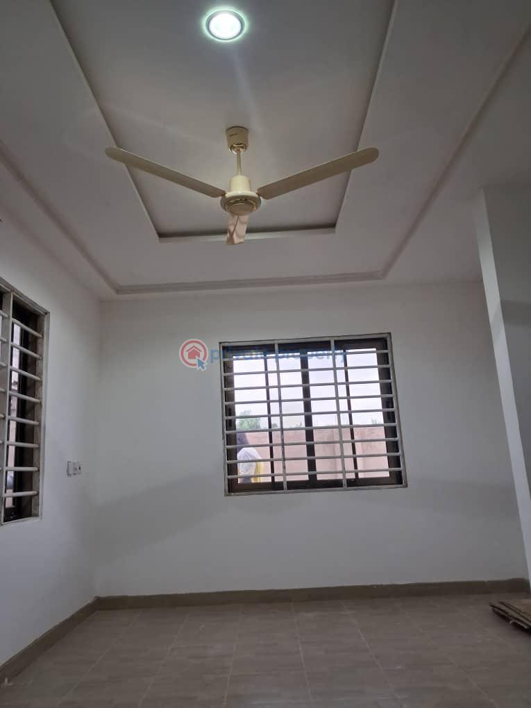 3 bedroom House For Sale Greenfield Estates Amrahia Adenta Municipal Accra - 8