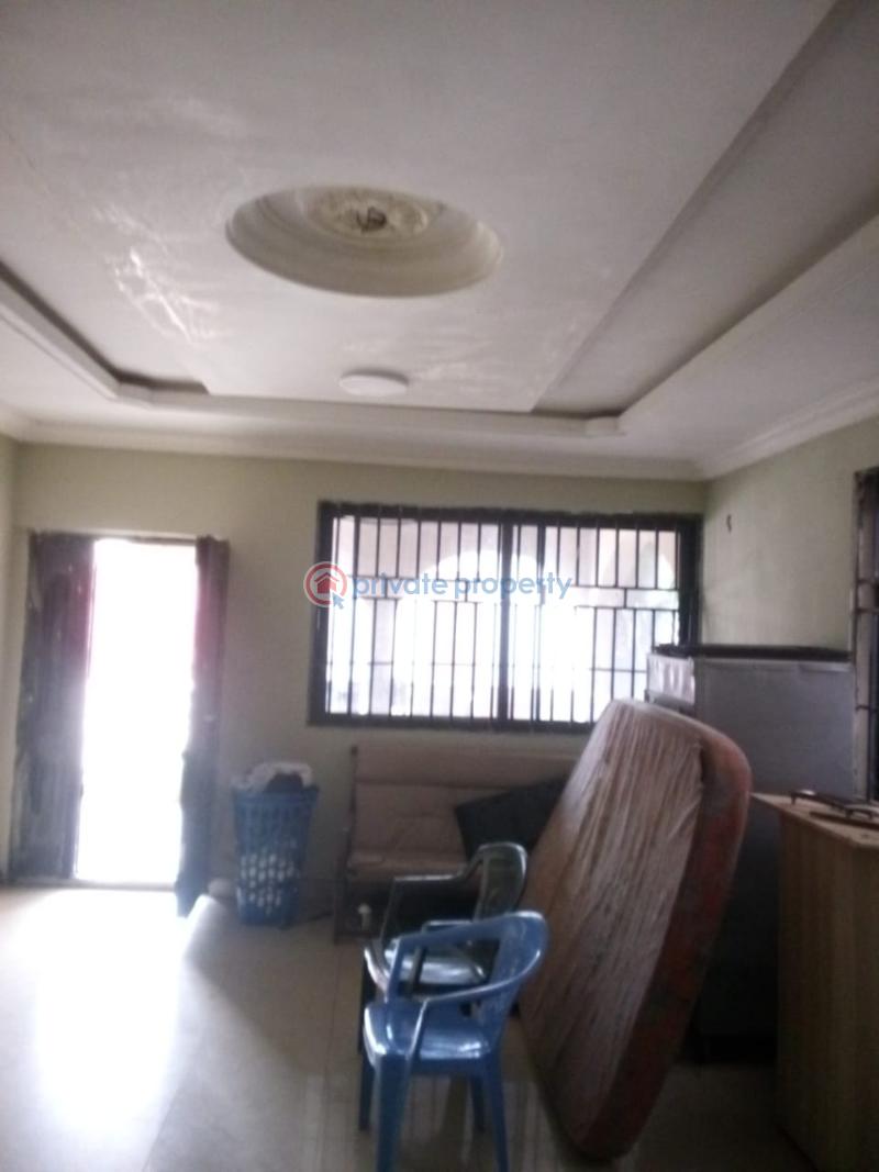4 bedroom Detached Bungalow For Sale Gbawe Guinness Depot Area Ga South Municipal Accra - 5