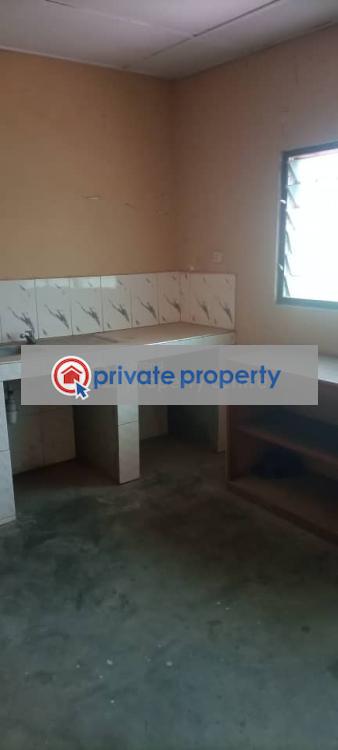 9 bedroom Detached Bungalow For Sale &nbsp;santa Maria Kwashieman Accra Metropolitan  - 6