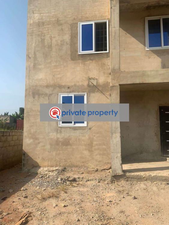 3 bedroom Detached Bungalow For Sale &nbsp;kokrobite Ajasco Off Aplaku Route Accra Metropolitan  - 7
