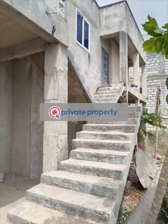3 bedroom Detached Bungalow For Sale &nbsp;kokrobite Ajasco Off Aplaku Route Accra Metropolitan  - 1