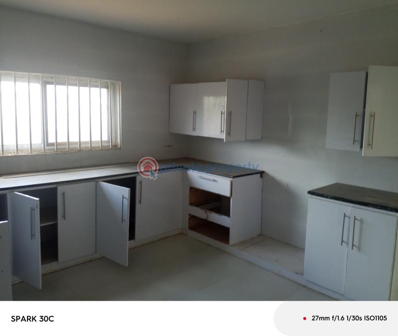 4 bedroom House For Sale Valley View University oyibi. Accra - 10