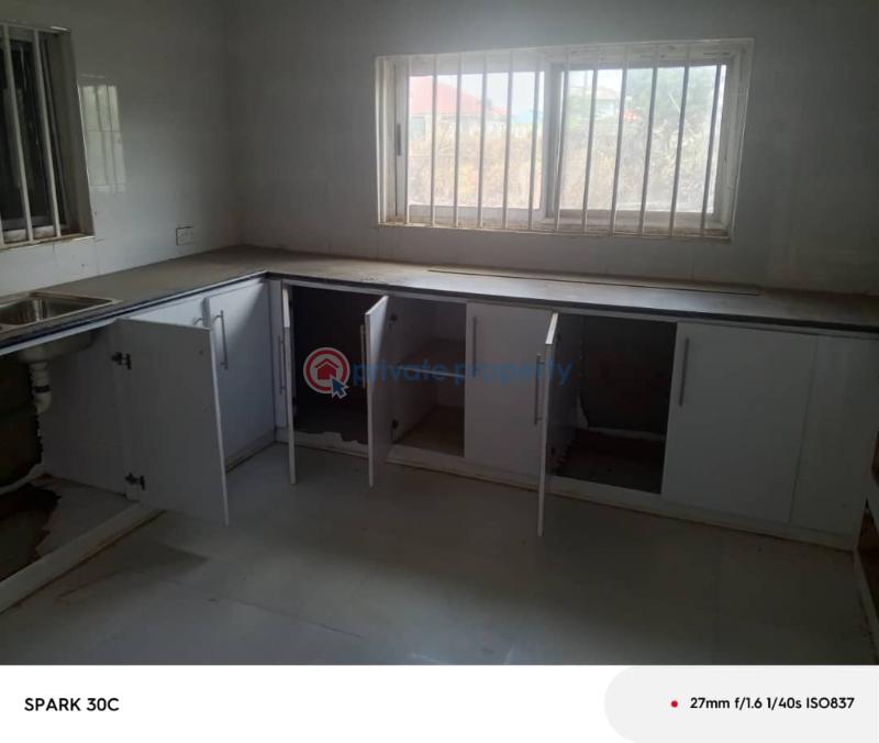 4 bedroom House For Sale Valley View University oyibi. Accra - 11