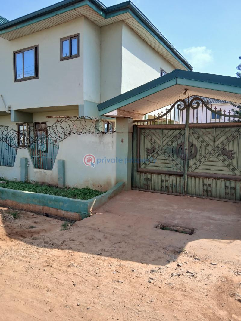 6 bedroom House For Sale Mary Lucy Hospital Awoshie Ga Central Municipal Accra - 0