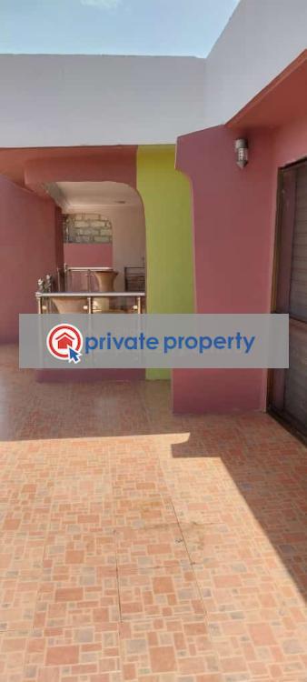 6 bedroom Detached Bungalow For Sale &nbsp;awoshie Mary Lucy Hospital Accra Metropolitan  - 7