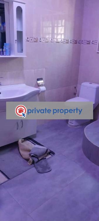 6 bedroom Detached Bungalow For Sale &nbsp;awoshie Mary Lucy Hospital Accra Metropolitan  - 6